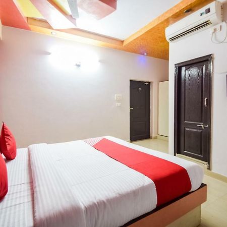 Hotel Palak Palace Udaipur Buitenkant foto