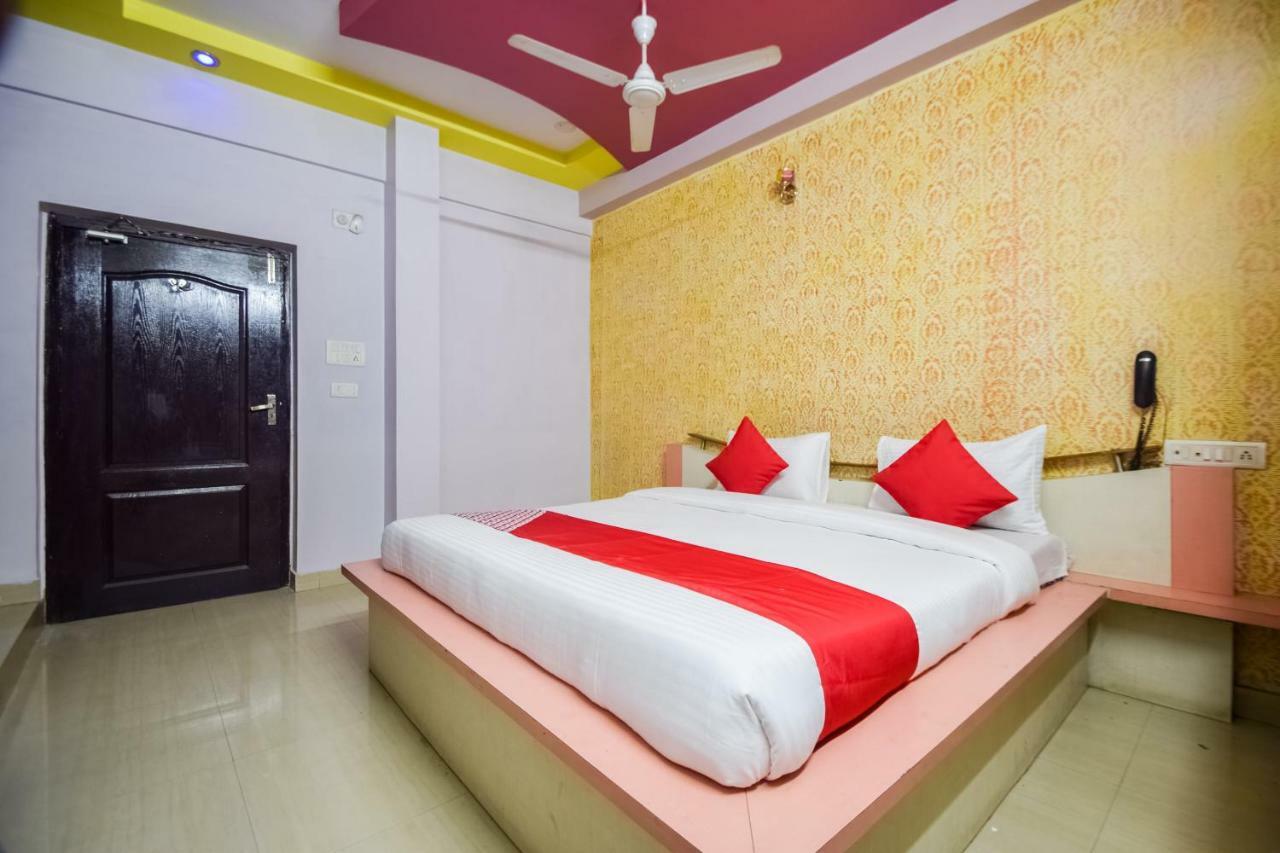 Hotel Palak Palace Udaipur Buitenkant foto